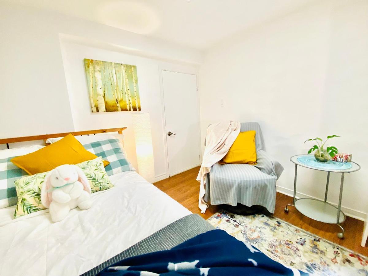 Toronto Bed & Breakfast - Free Parking Exteriér fotografie